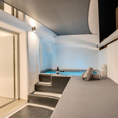 Tiara Suites Santorini Fira  Zewnętrze zdjęcie