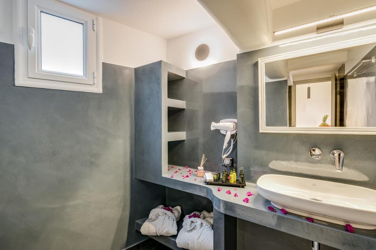 Tiara Suites Santorini Fira  Zewnętrze zdjęcie