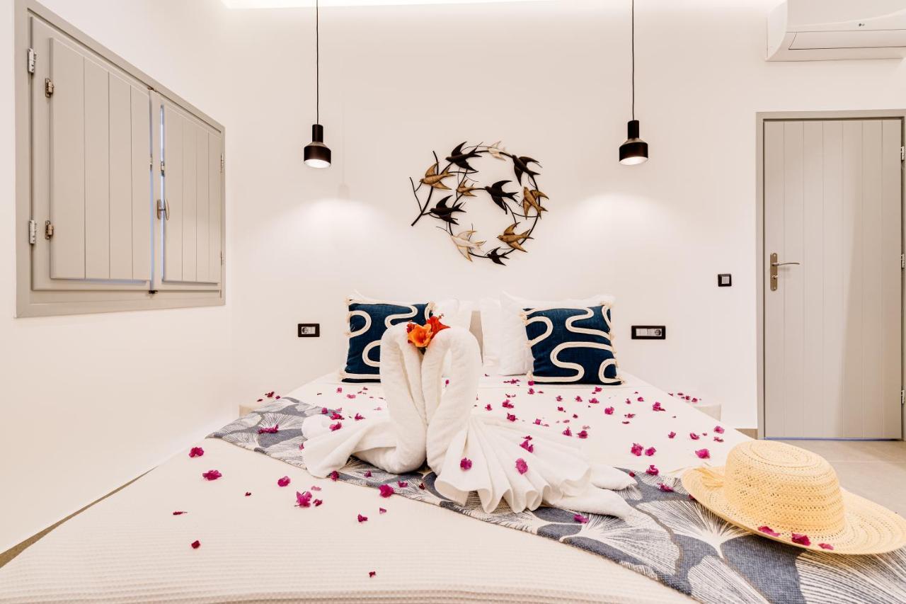 Tiara Suites Santorini Fira  Zewnętrze zdjęcie