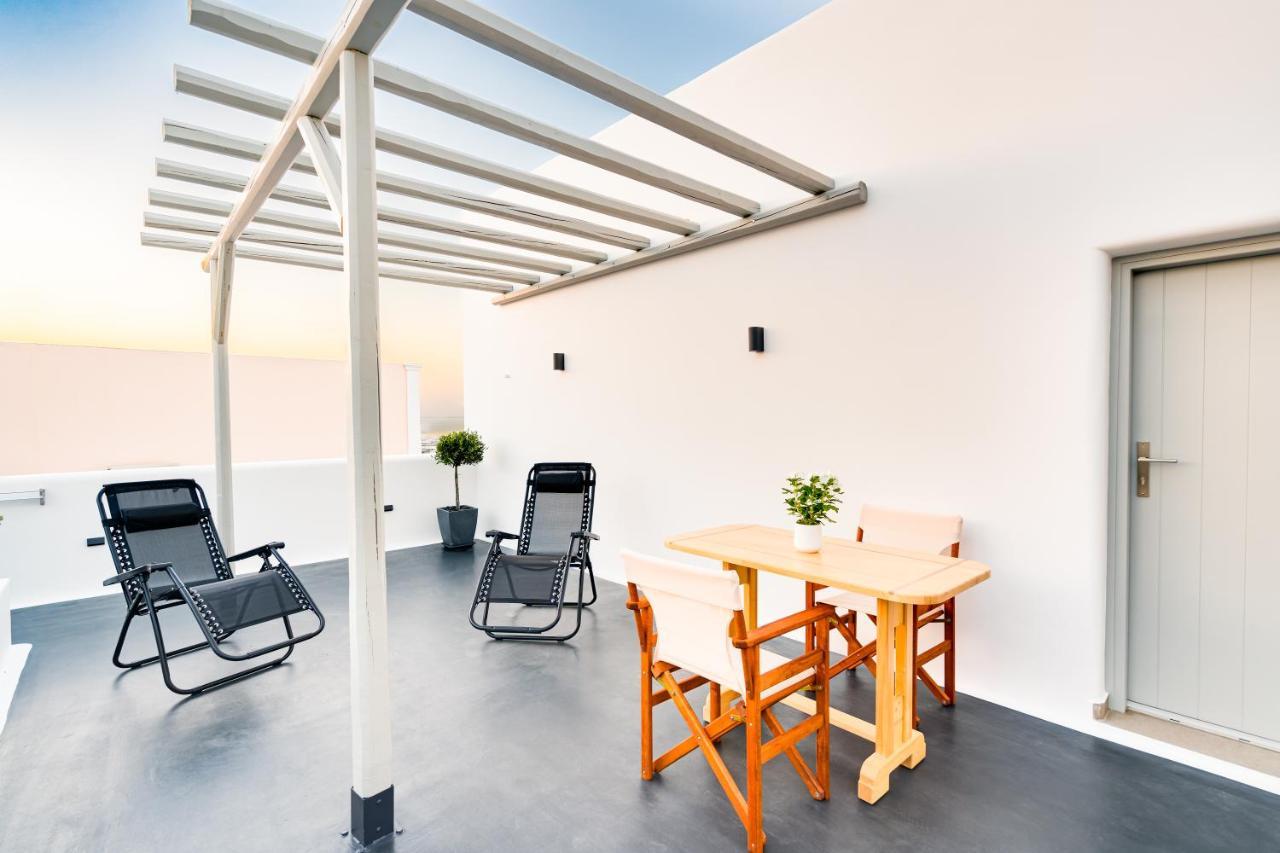 Tiara Suites Santorini Fira  Zewnętrze zdjęcie
