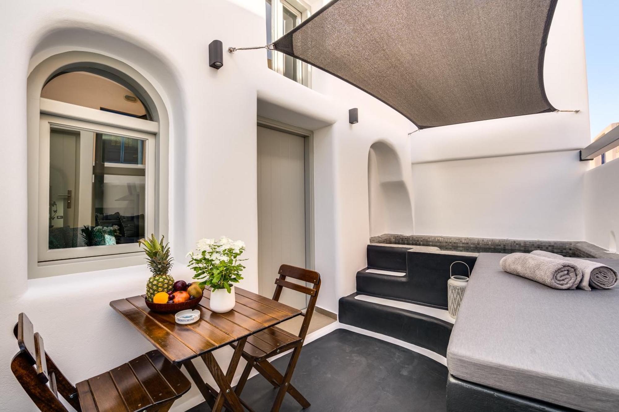 Tiara Suites Santorini Fira  Zewnętrze zdjęcie